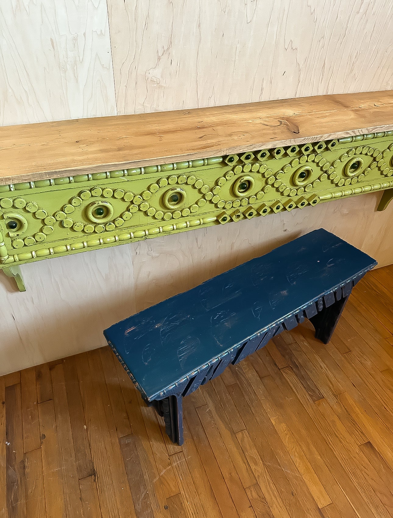 Folk Art Wall Box Ledge