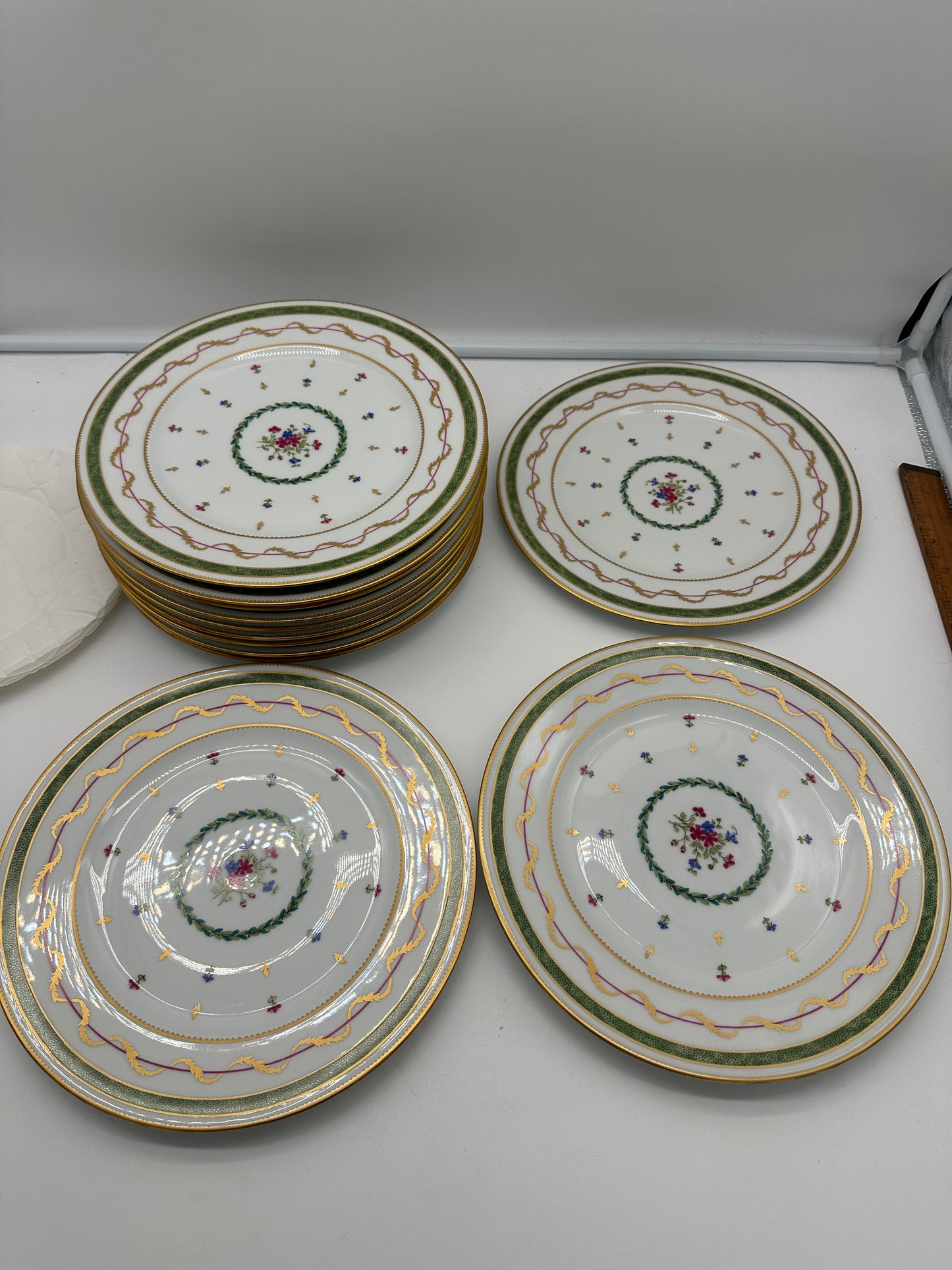 12 Limoges Vieux Paris Dinner Plates