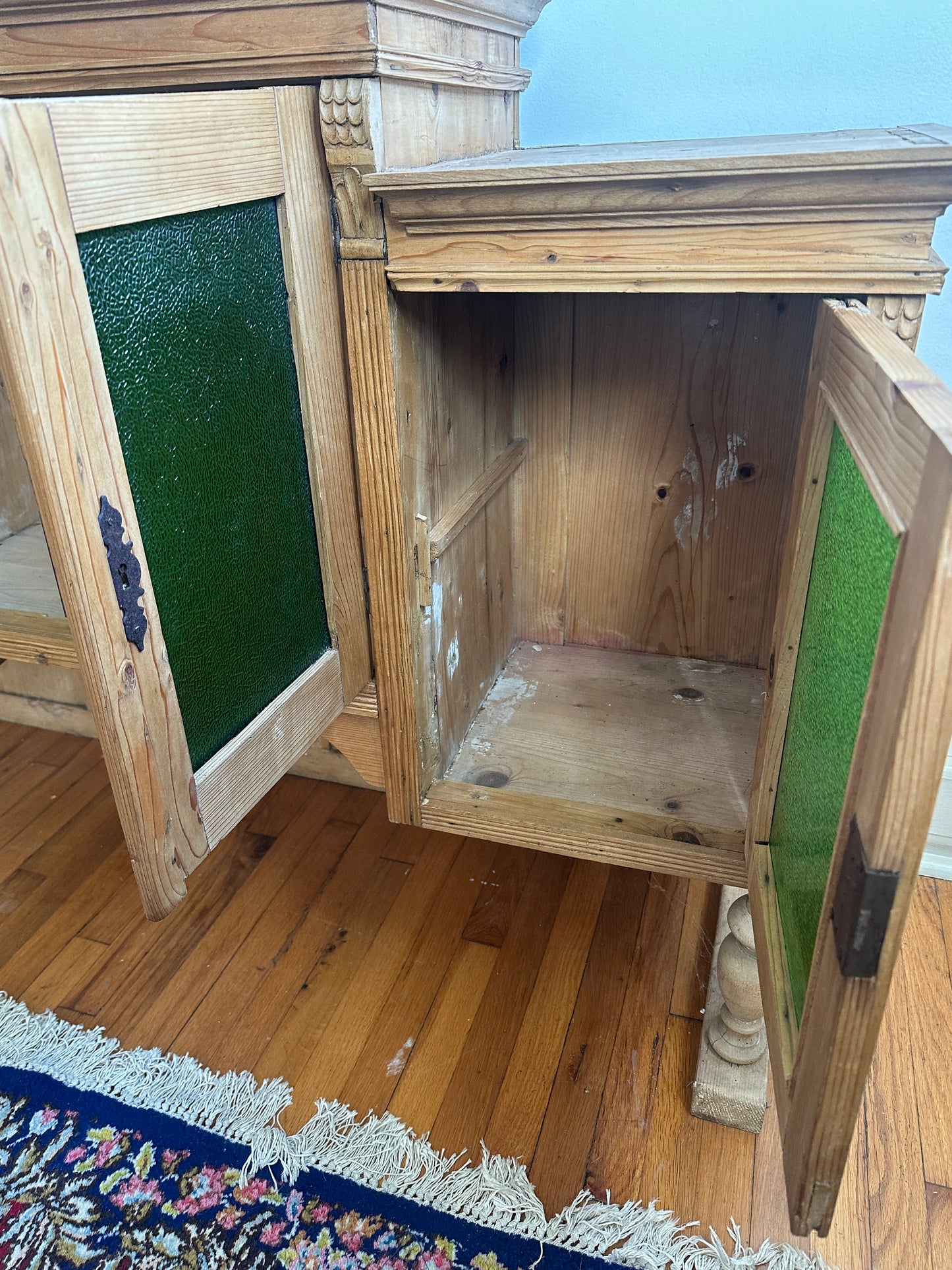 Pine & Glass Handmade Server