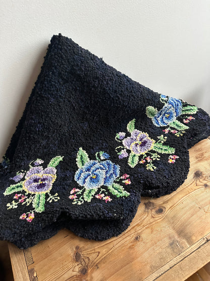 Hooked Violets Rug