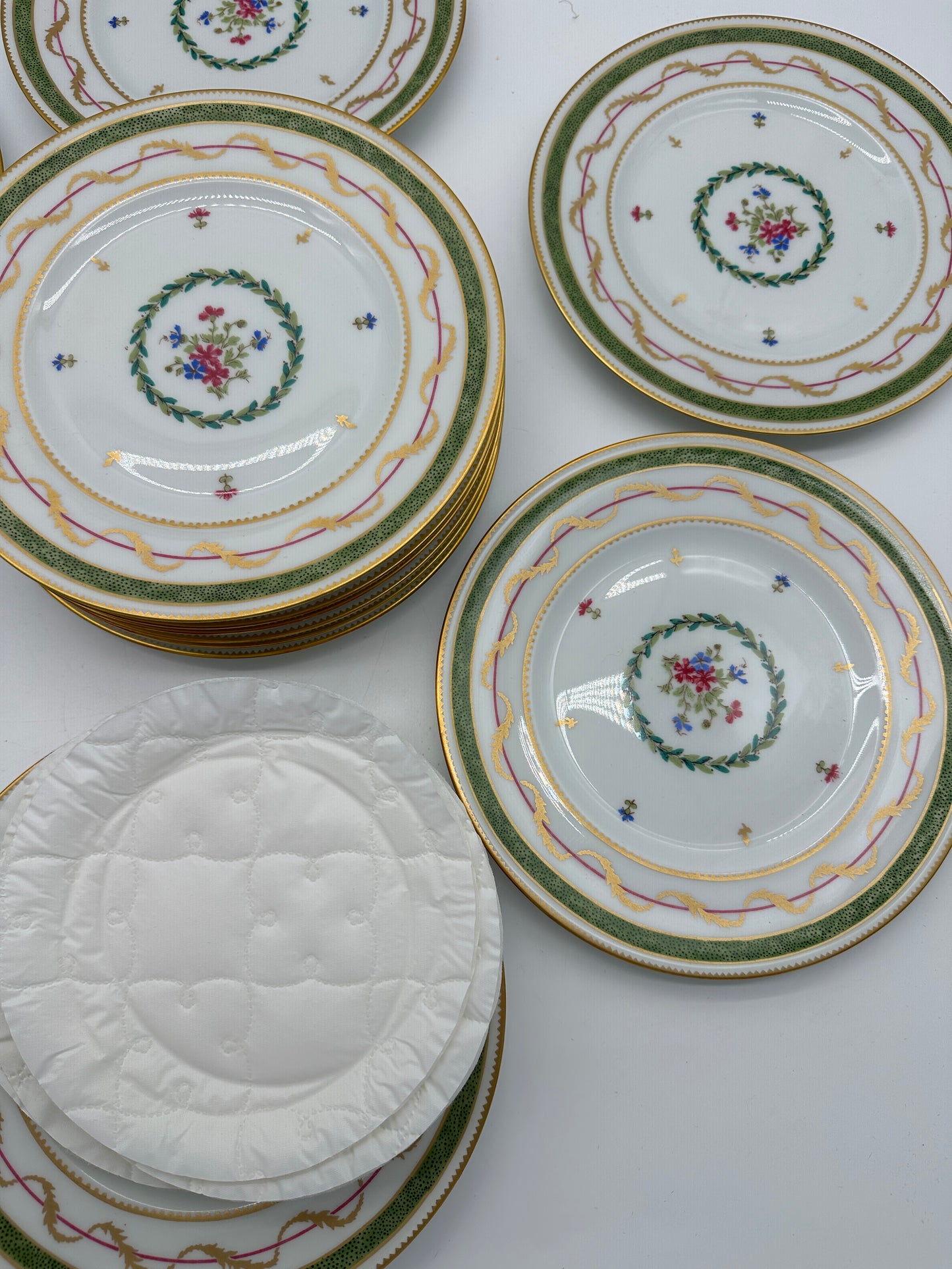 12 Limoges Vieux Paris Plates