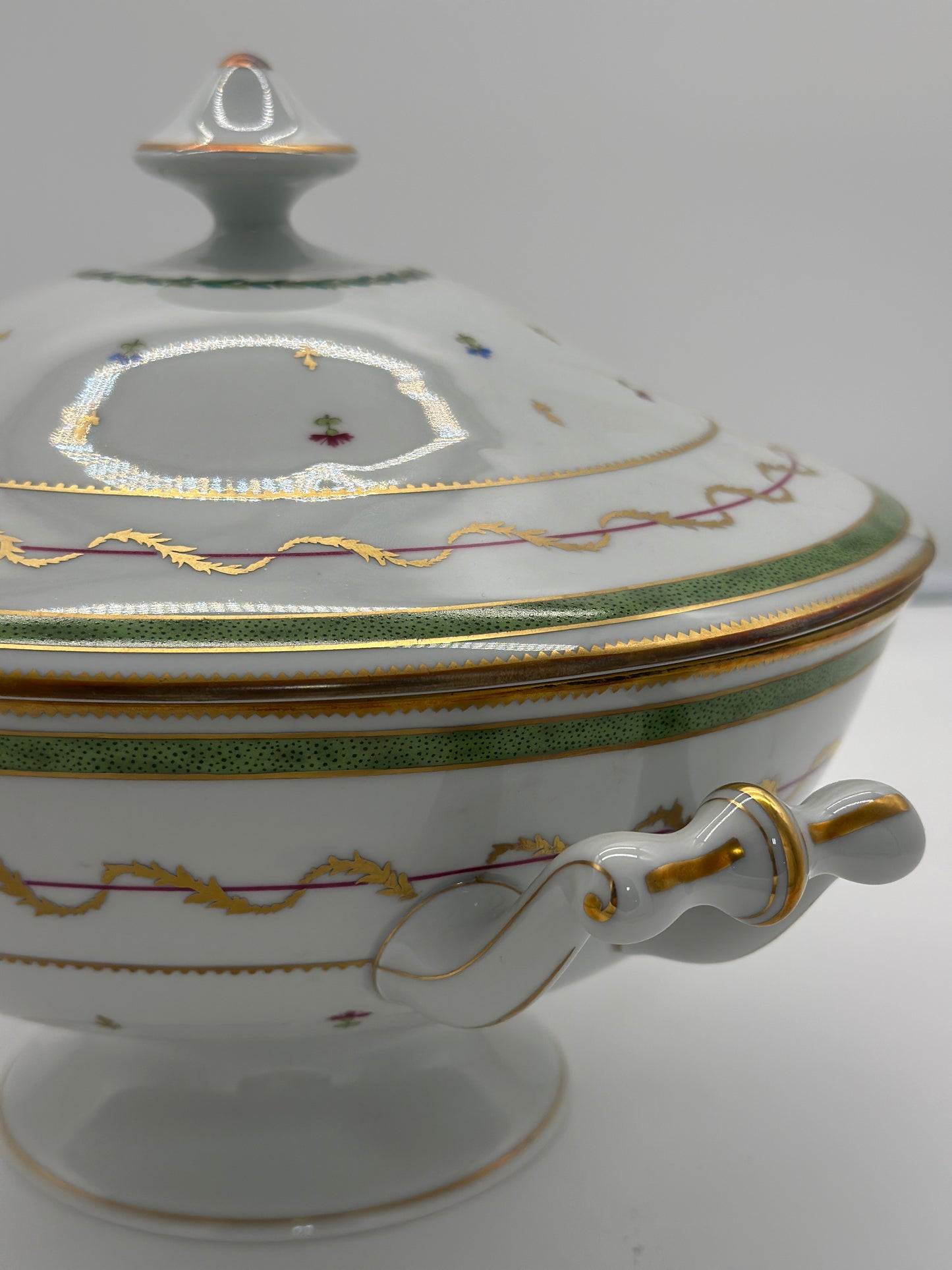Limoges Vieux Paris Soup Tureen